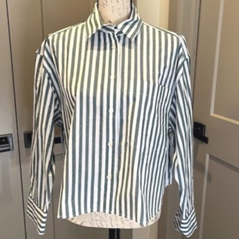 Banana Republic Green/White Oversized Cropped Blouse-MED-NWT